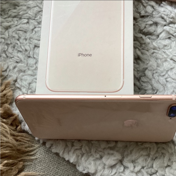 Apple iPhone 8 Plus Unlocked to all Carriers Excellent Condition - Picture 6 of 11